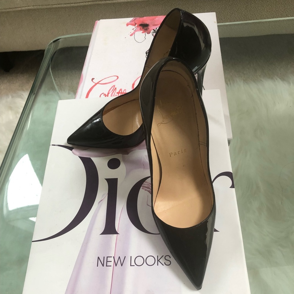 Authentic Christian Louboutin  “So Kate” ❤️😍